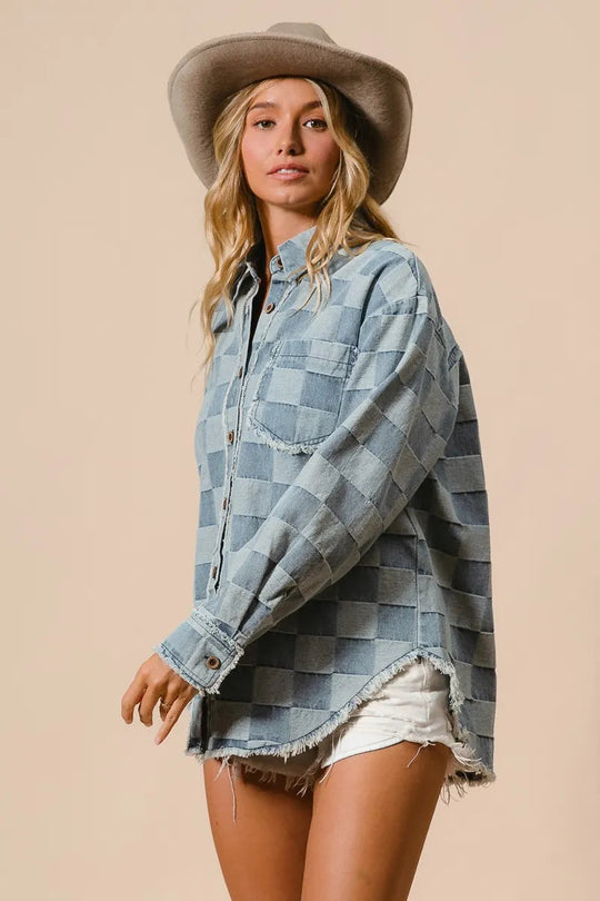Dames Oversized Denim Blouse met Gerafelde Randen 3