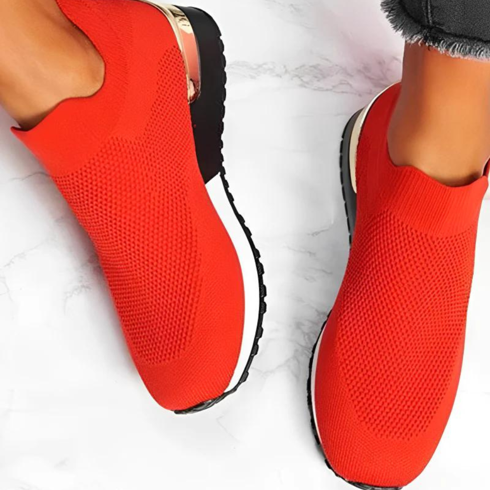 https://cdn.shopify.com/s/files/1/0723/1799/3255/files/C6352-Fabiola-red.png
