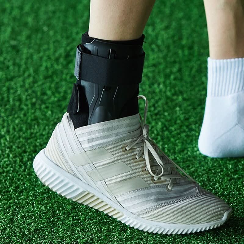 Enkelsteun met Dubbele Stabilisatie voor Actieve Mensen 4