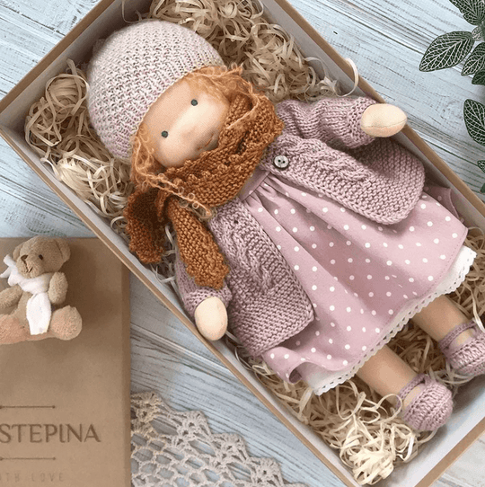 Handgemaakt Lana Waldorf Pop voor Kinderen met Tijdloze Uitstraling 3