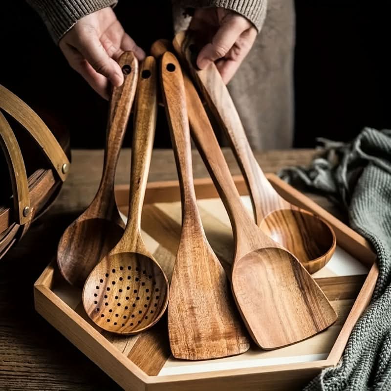 Keukengereedschap Set Scandinavisch Design voor Koken met Comfortabele Handgrepen 0