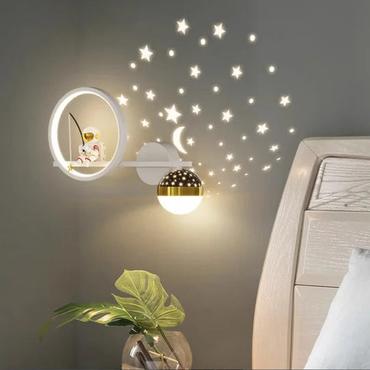 Moderne Kinderwandlamp Speels Ontwerp 0