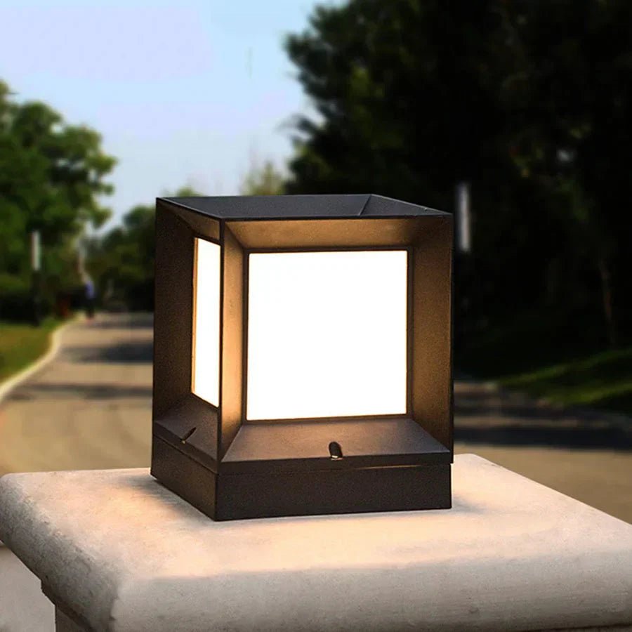 Moderne LED-buitenvloerlamp voor Tuin en Oprit 2