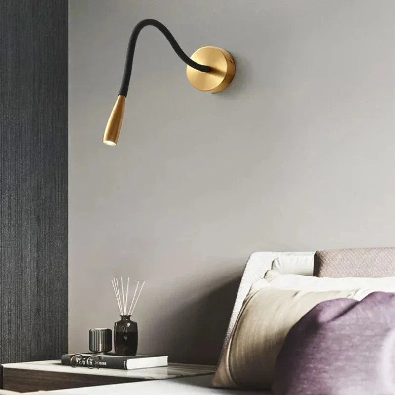 Moderne LED Wandlamp met Verstelbare Arm voor Binnenruimtes 1