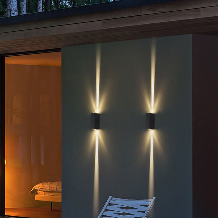 Moderne LED Wandlamp voor Buiten met Waterdichte Constructie 2