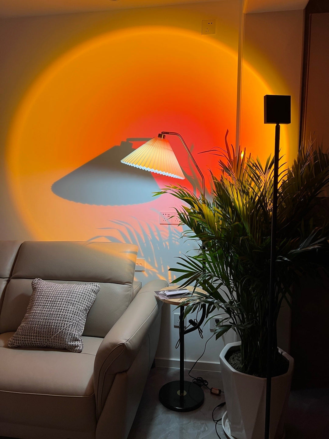 Moderne Vloerlamp met Kleurprojectie 6