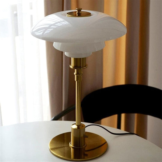 Noordse Tafellamp Design met LED Verlichting 4