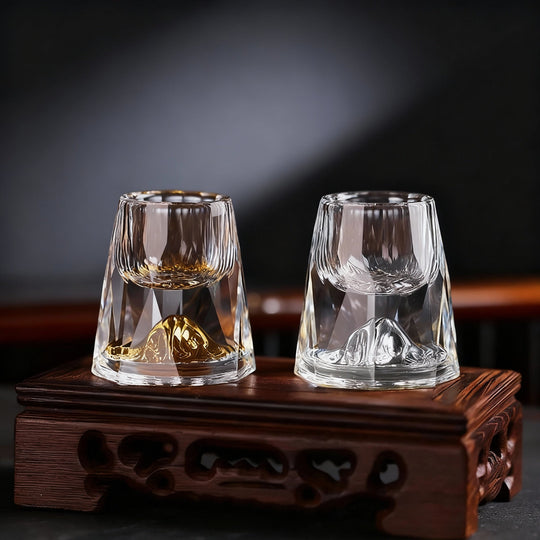 Set van 2 Handgemaakte Kristallen Glazen met Gouden Accenten 3