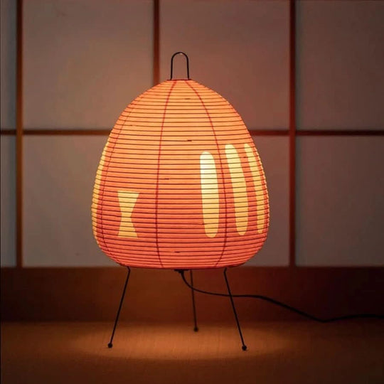 Tafellamp van Rijstpapier met IJzeren Voet in Japans Design 11