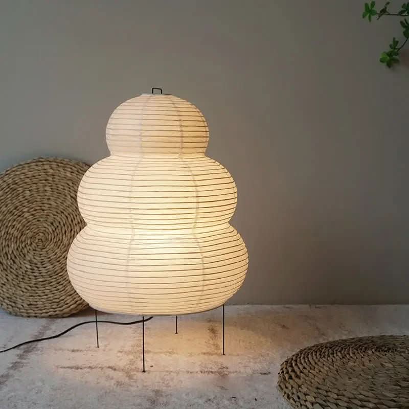 Tafellamp van Rijstpapier met IJzeren Voet in Japans Design 3