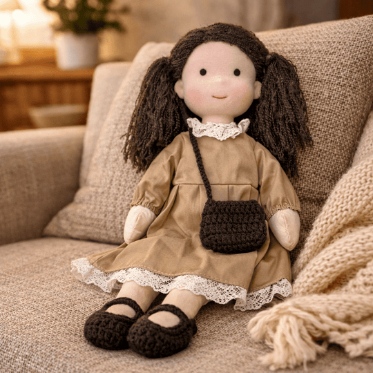 Waldorf-pop Elora voor Creatief Spelen 8