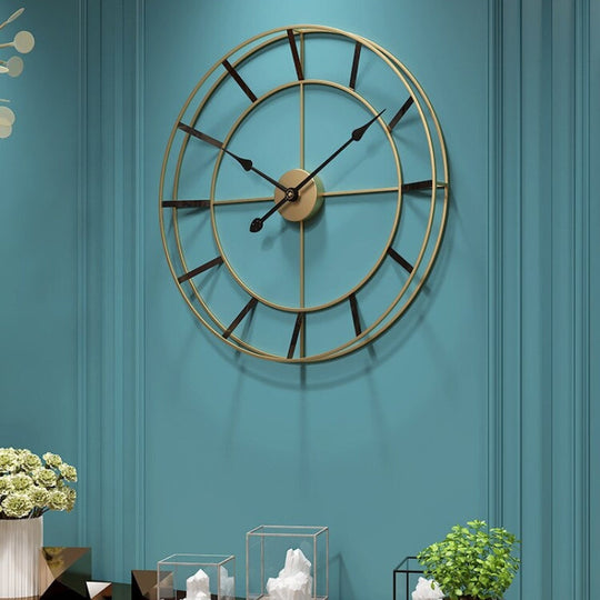 Wandklok Goud en Zwart Metalen Design 4
